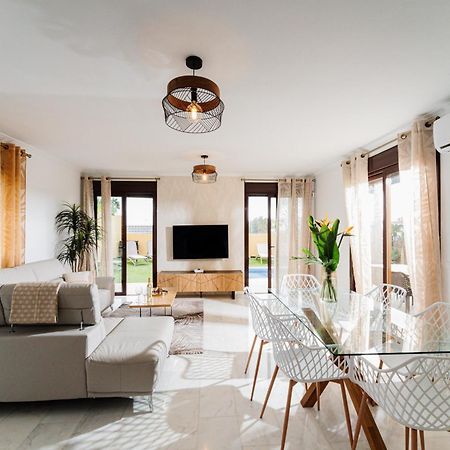 Villa With 4 Bedrooms And Private Heated Pool San Miguel de Abona Esterno foto