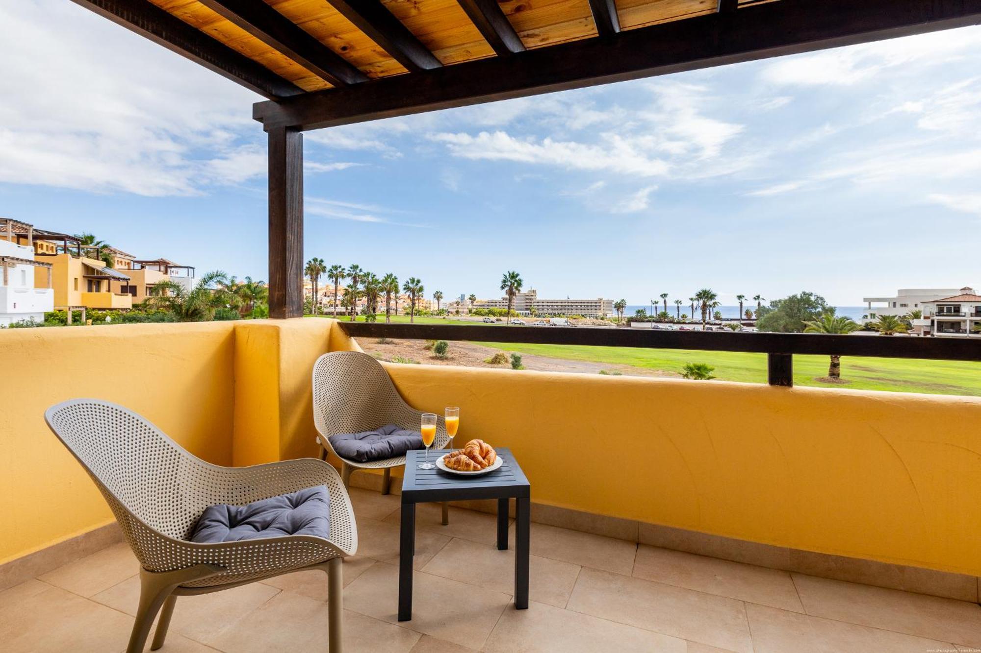 Villa With 4 Bedrooms And Private Heated Pool San Miguel de Abona Esterno foto